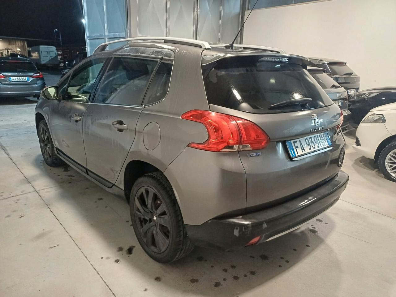 Peugeot 2008 BlueHDi 120 S&S Black Matt