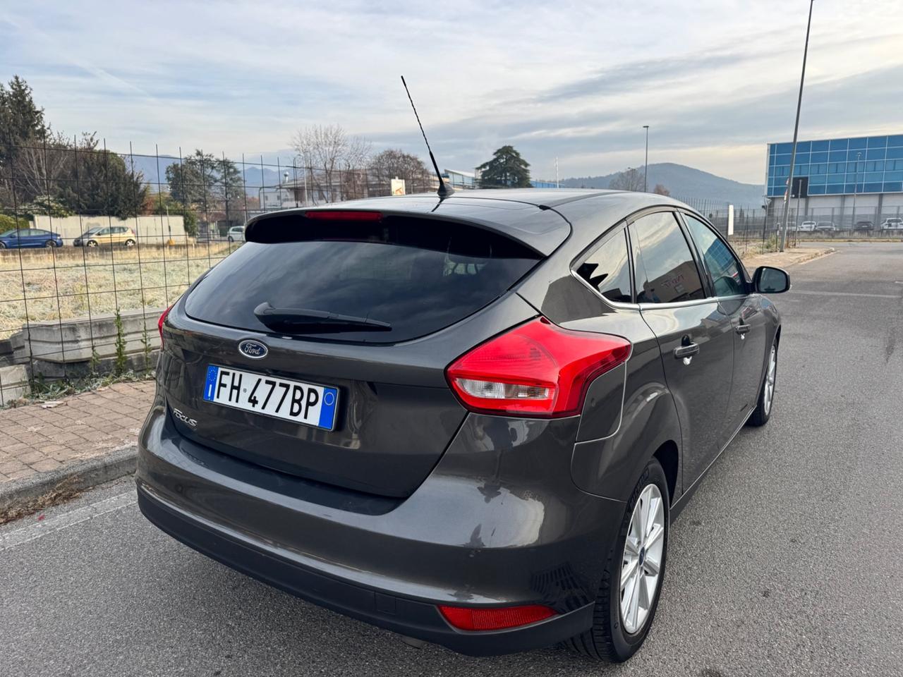 Ford Focus 1.6 120 CV GPL Titanium