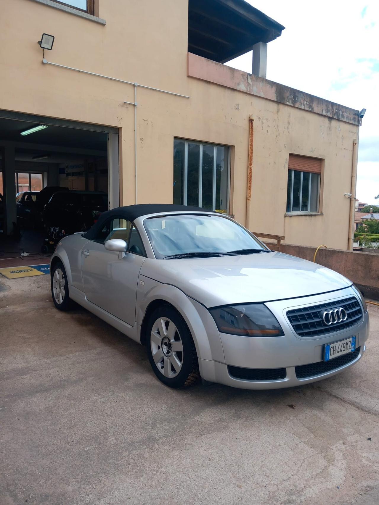 Audi TT Roadster 1.8 T 20V 179 CV cat