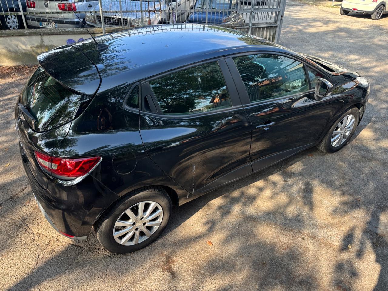 Renault Clio 1.2 75CV 5 porte Live