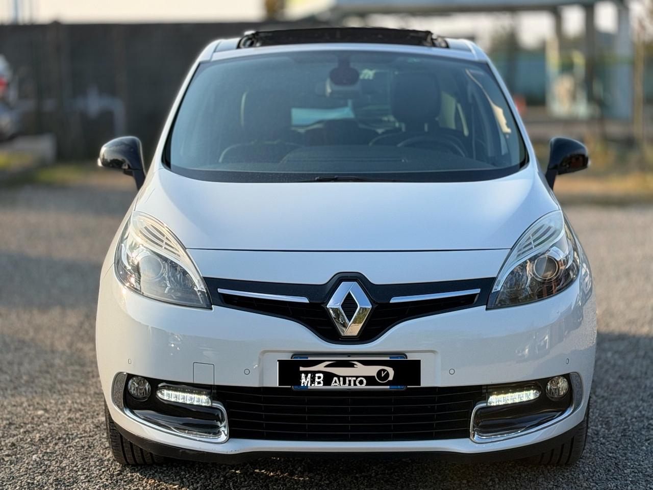 Renault Scenic 1.5 DCI FULL OPTIONAL NEOPATENTATI