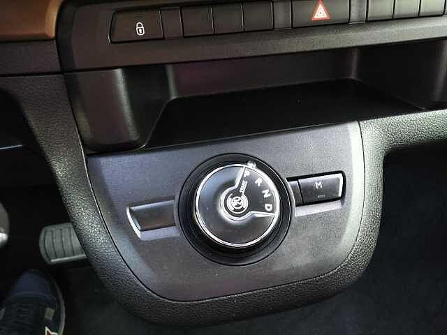 Toyota Proace Verso 2.0D 180 CV L1 D Black Edition 8 Posti