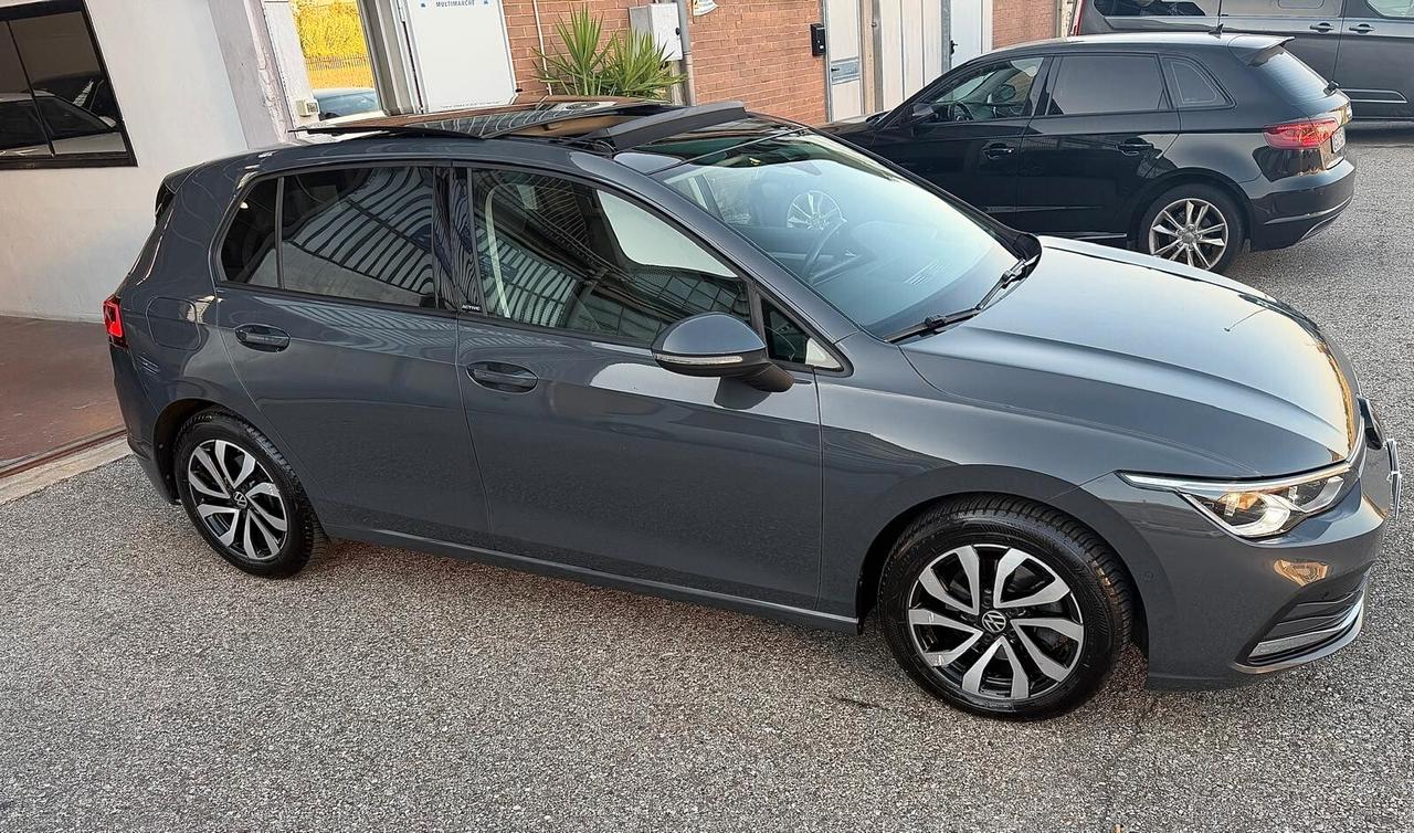 Volkswagen Golf 2.0 TDI DSG SCR Style TETTO APRIBILE E GANCIO TRAINO