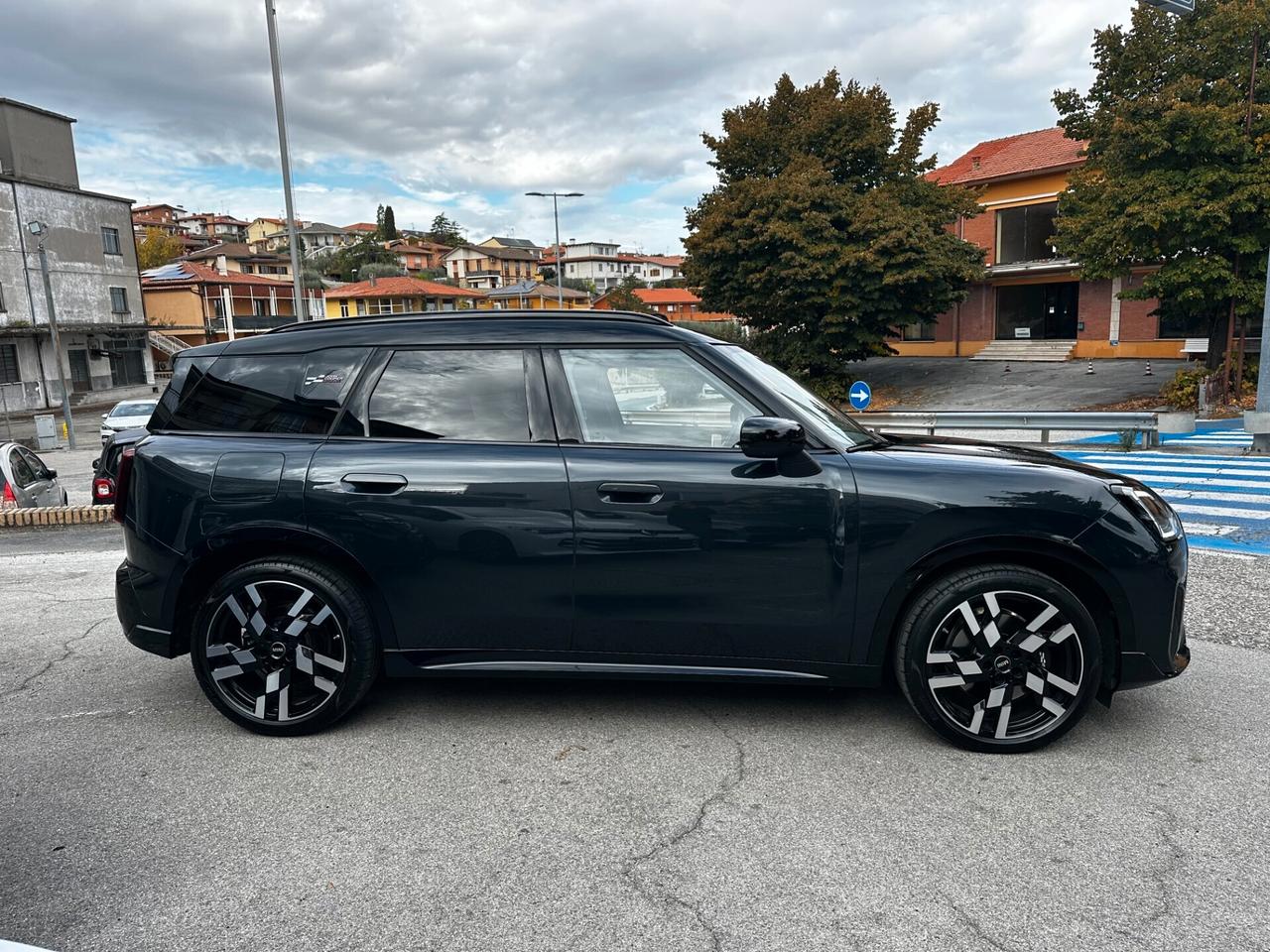 MINI Countryman C 1.5 JOHN COOPER WORKS / PANORAMA / r20 / 360°