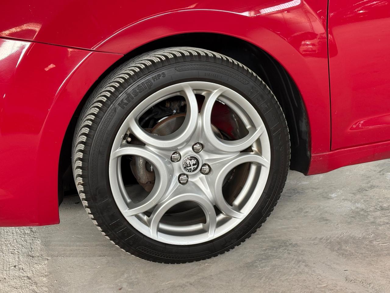 Alfa Romeo MiTo 1.4 105 CV M.air S&S Distinctive Sport Pack