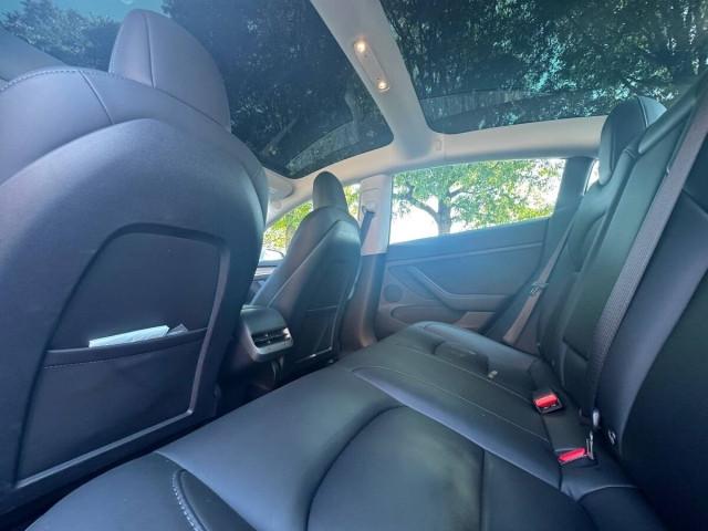 Tesla Model 3 Standard rwd Plus