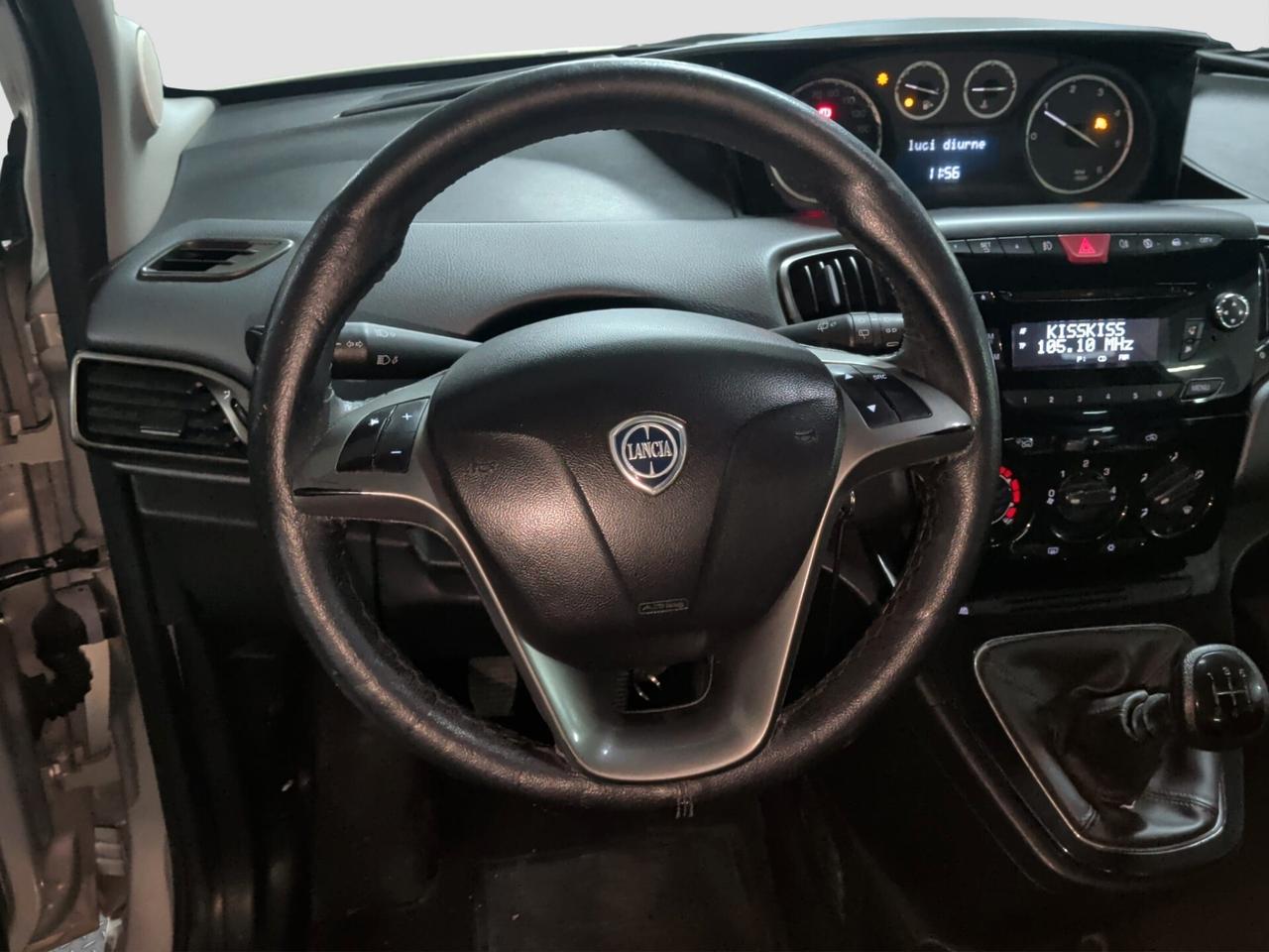 Lancia Ypsilon 1.3 MJT 16V 95 CV 5 porte S&S Platinum 2012