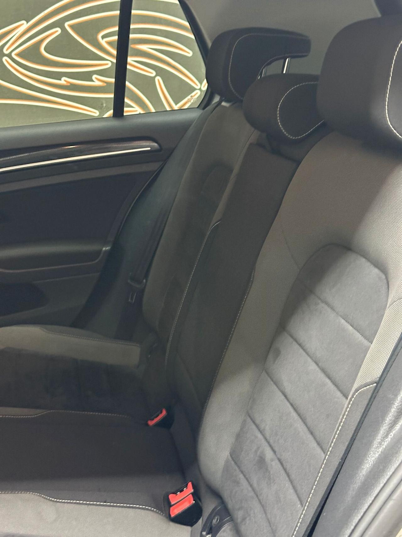 Volkswagen Golf 1.6 TDI 110 CV BlueMotion