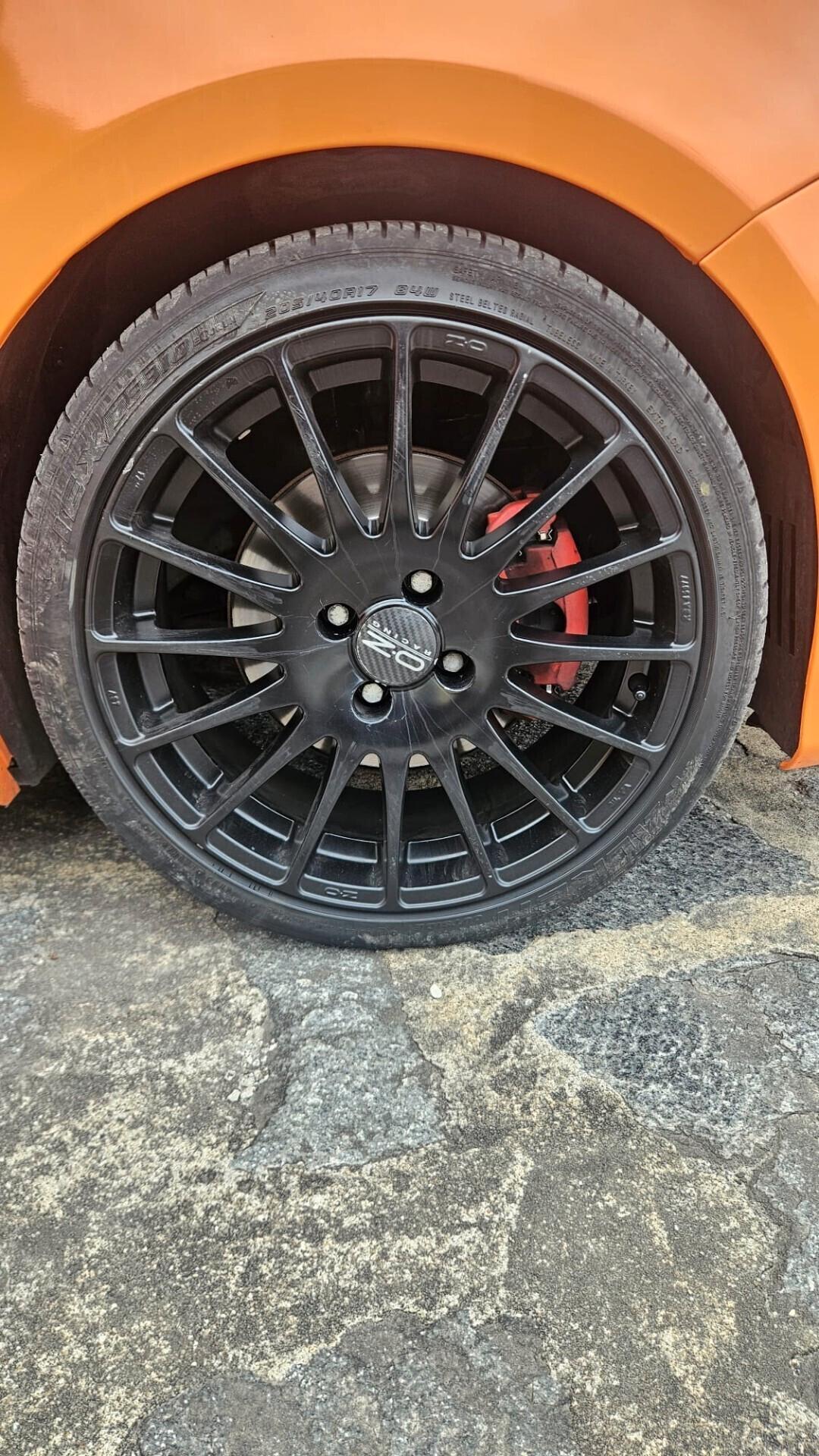 Abarth 500 1.4 Turbo T-Jet esseesse 160 cv