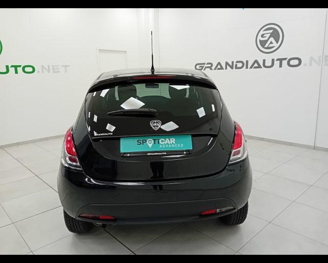 LANCIA Ypsilon III 2011 - 1.2 8v Platinum s&s 69cv