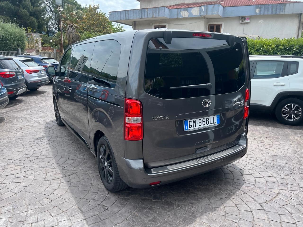 Toyota Proace Proace Verso 2.0D 180 CV L1 D Black Edition
