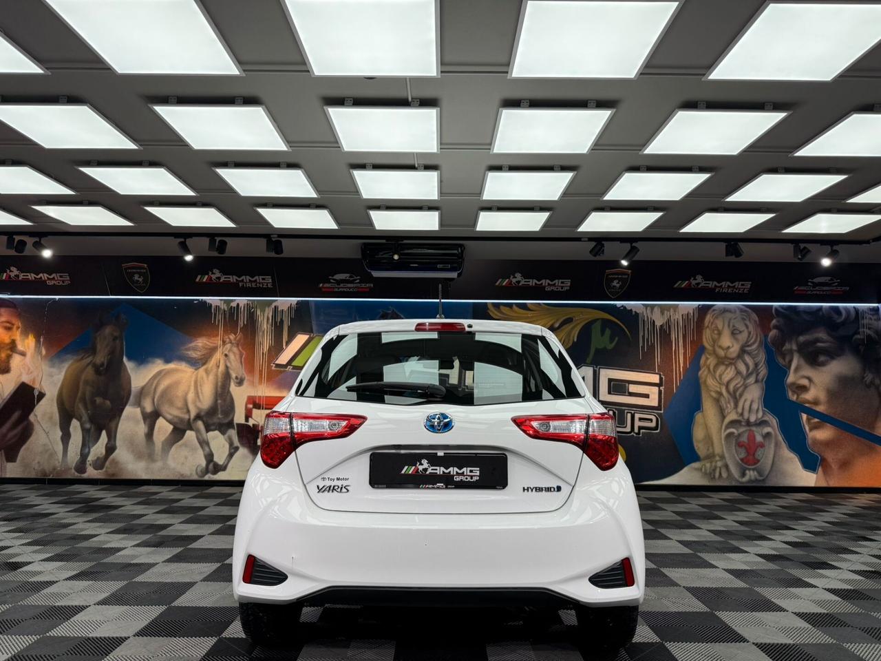 Toyota Yaris 1.5 Hybrid 5 porte Active berlina 2 volumi (940)