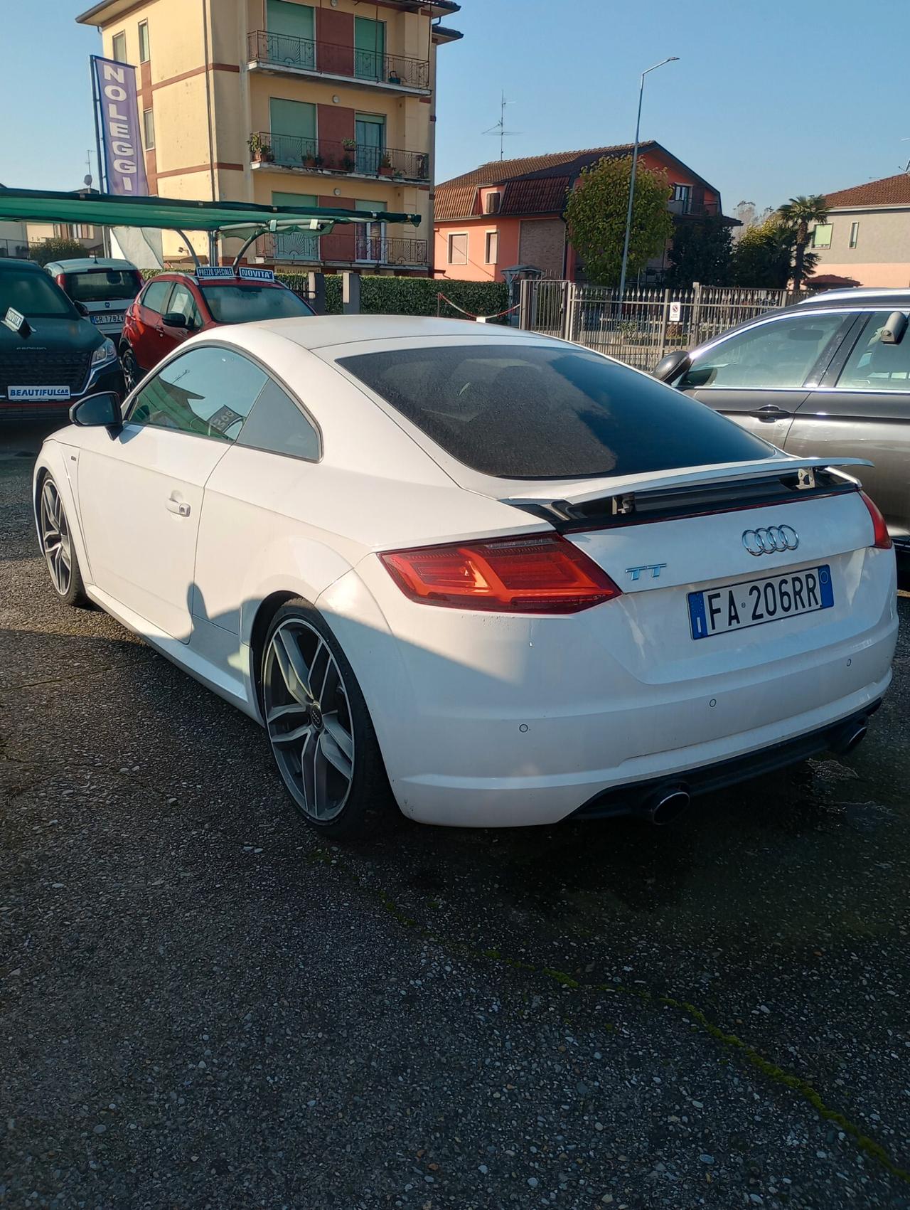 Audi TT Coupé 2.0 TFSI S line