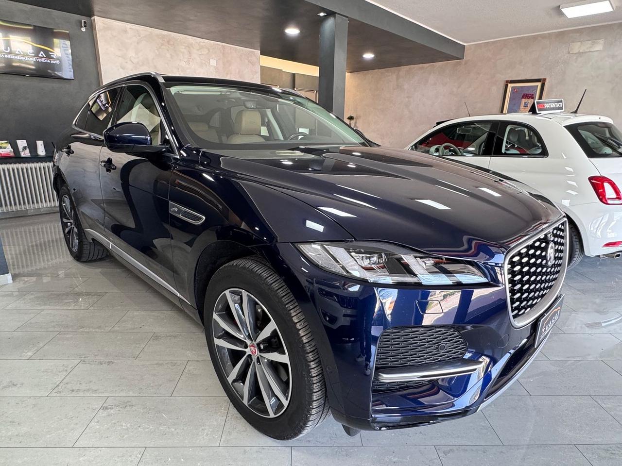 Jaguar F-Pace S D 200 MHEV -- PRESTIGE