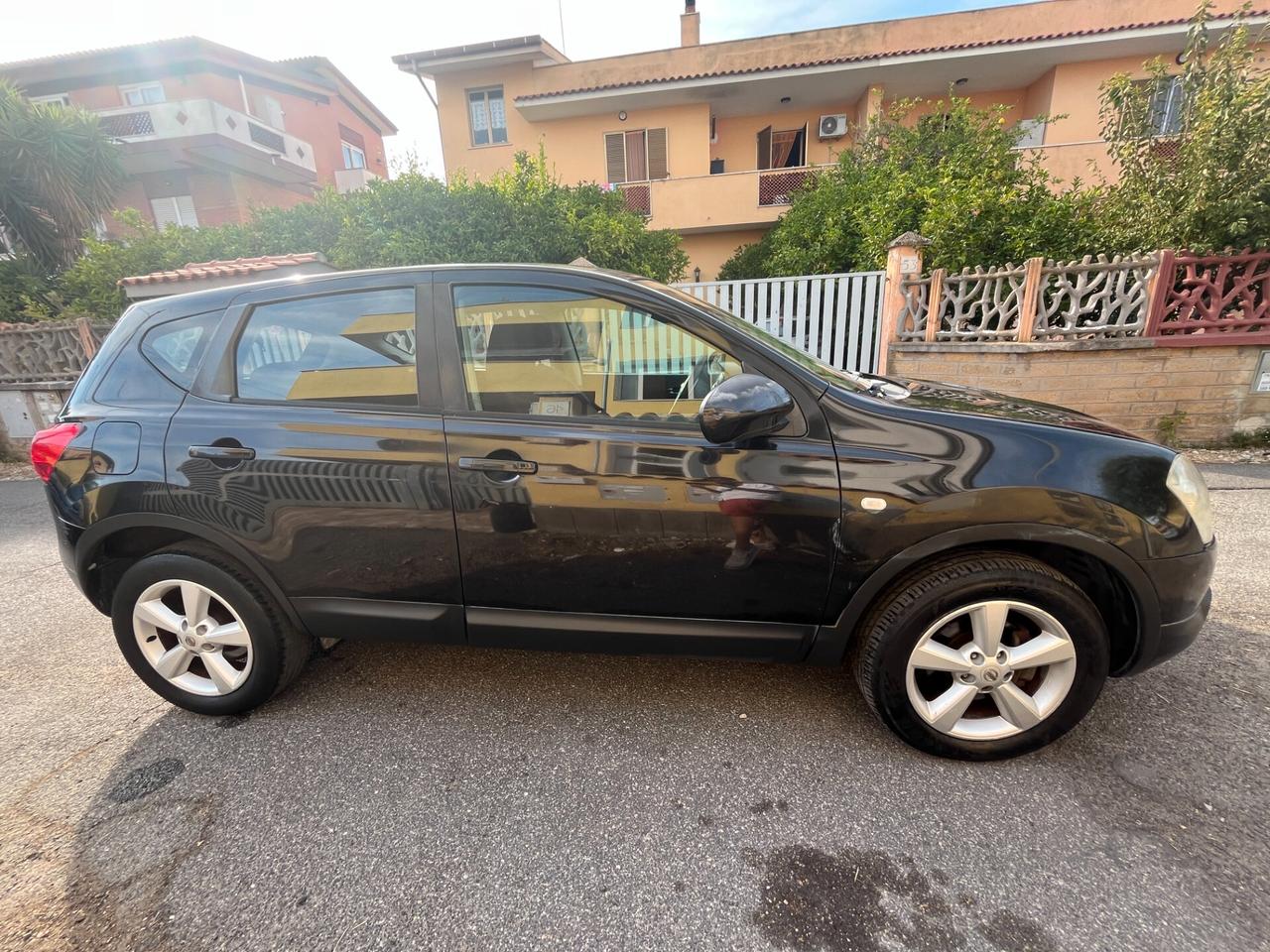 Nissan Qashqai 2.0 dCi DPF Tekna