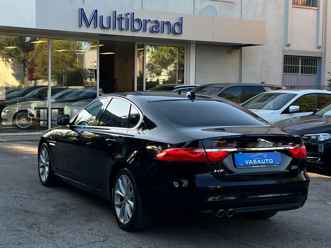 Jaguar XF 2.0 D 180 CV AWD aut. MOTORE NUOVO Pure Business