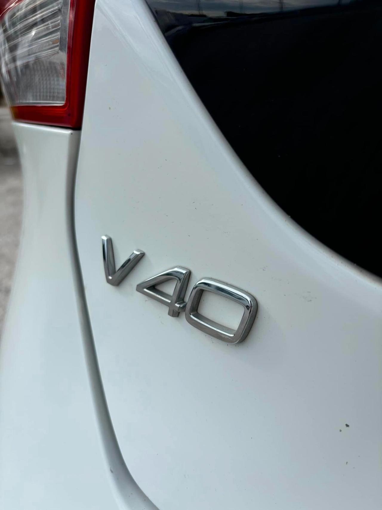 Volvo V40 D2 Business