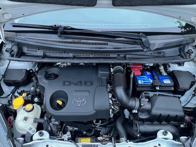 TOYOTA Yaris 1.4 D-4D 5 porte Lounge KM. TAGLIANDATI