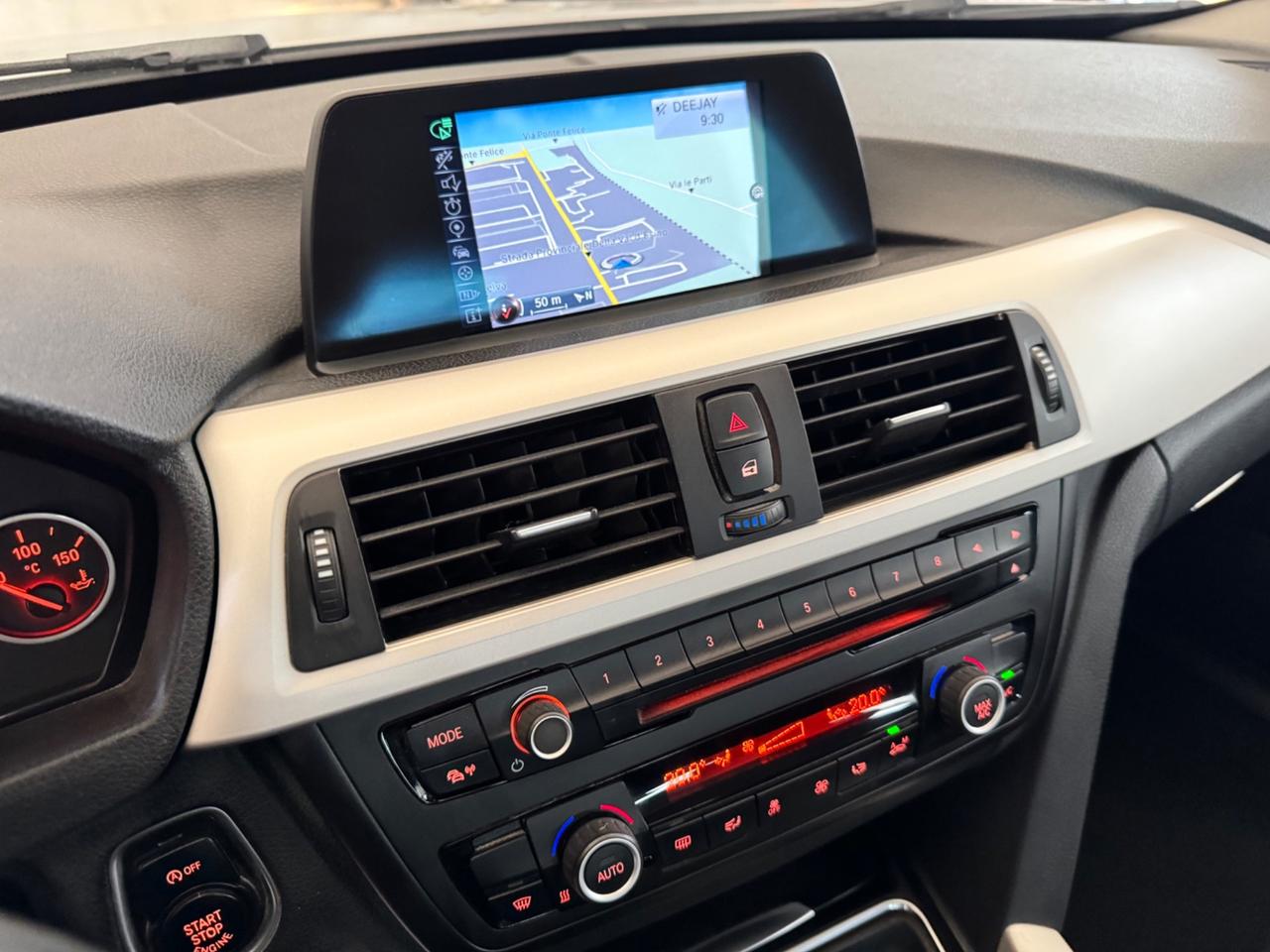 BMW 316d Automatic Touring - Navi