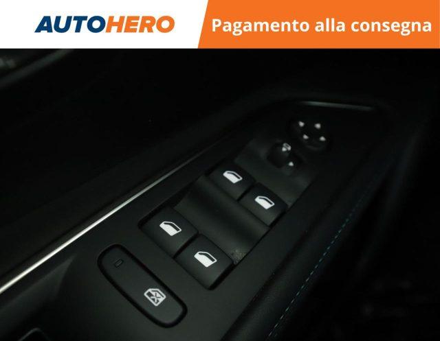 PEUGEOT 3008 Hybrid 225 e-EAT8 Allure Pack