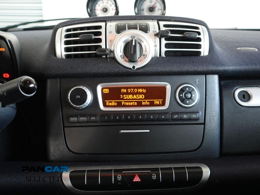 Smart ForTwo 1000 62 kW coupé passion