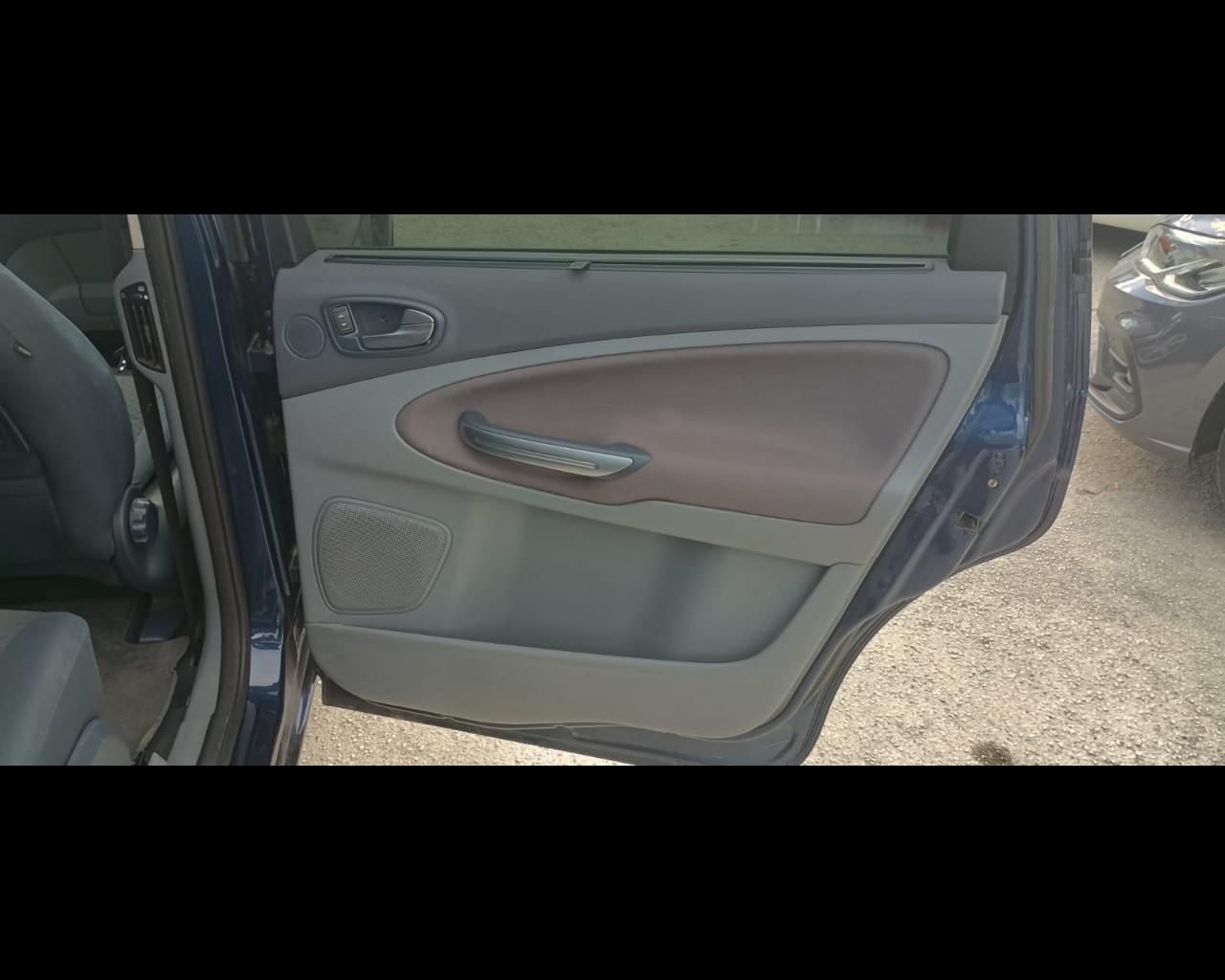 FORD Galaxy 2ª serie - Galaxy 2.0 TDCi 140 CV Ghia