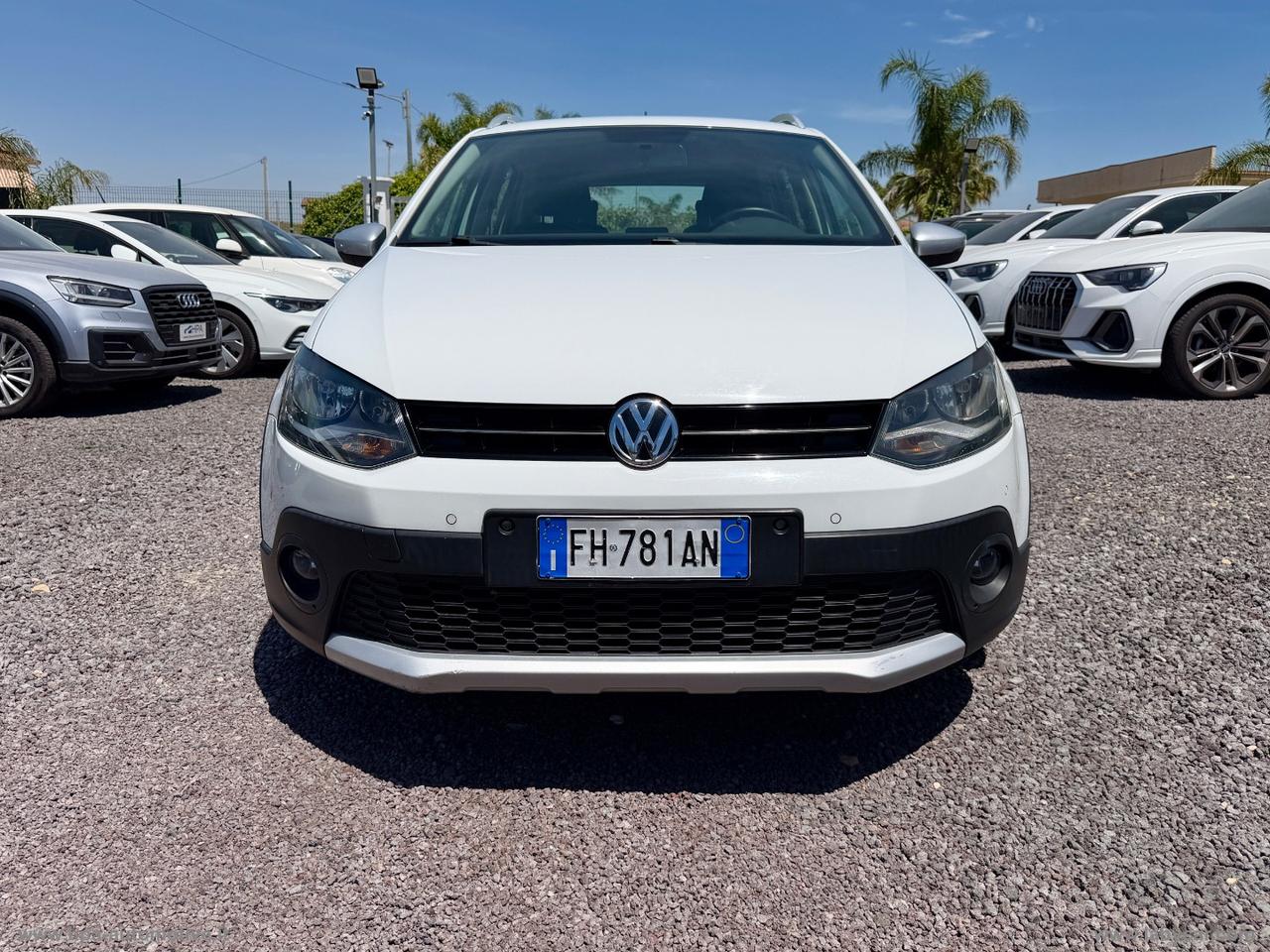 VOLKSWAGEN Polo Cross 1.4 TDI DSG BlueMotion Tech.