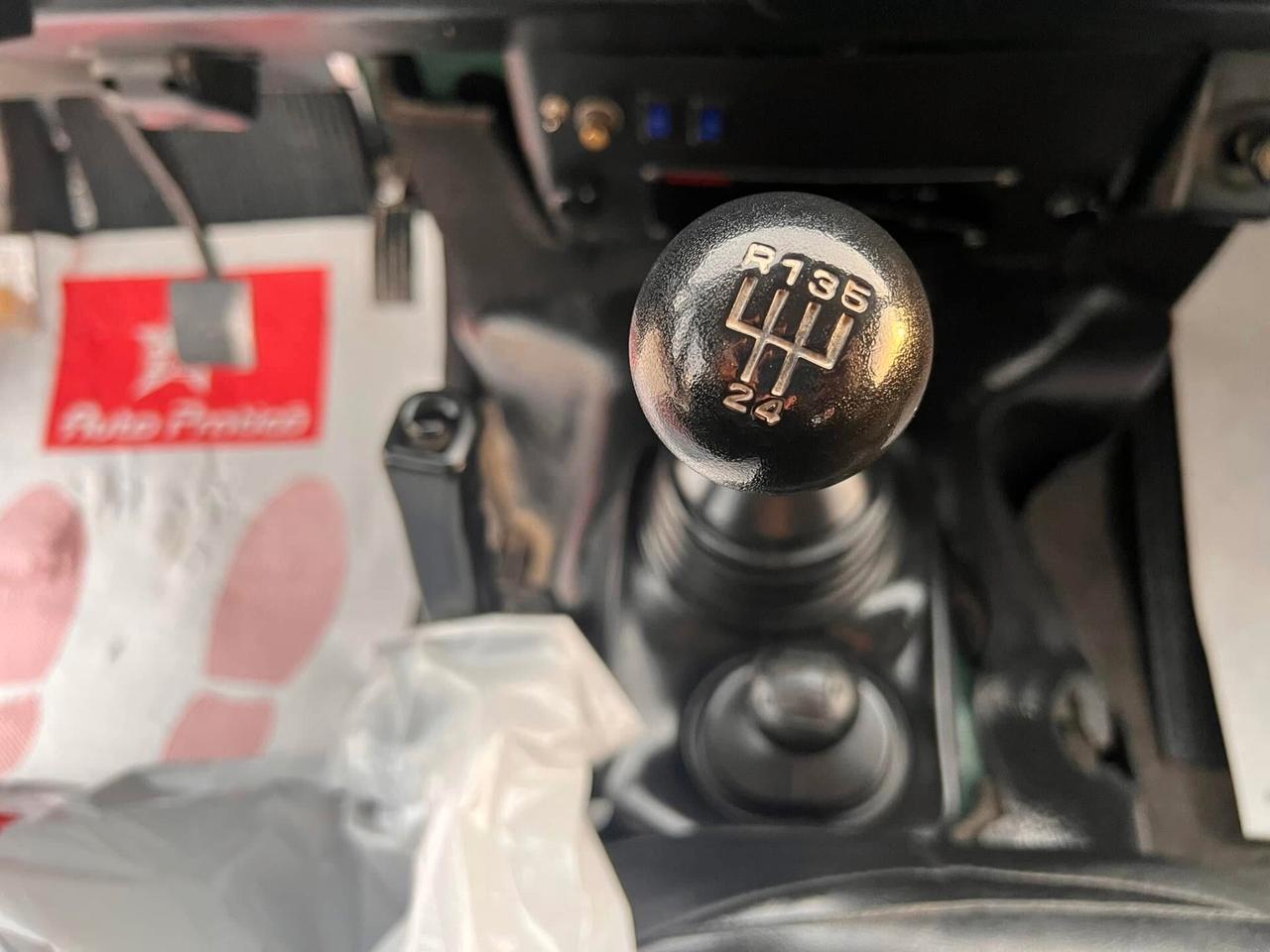 Land Rover Defender 90 diesel Hard-top