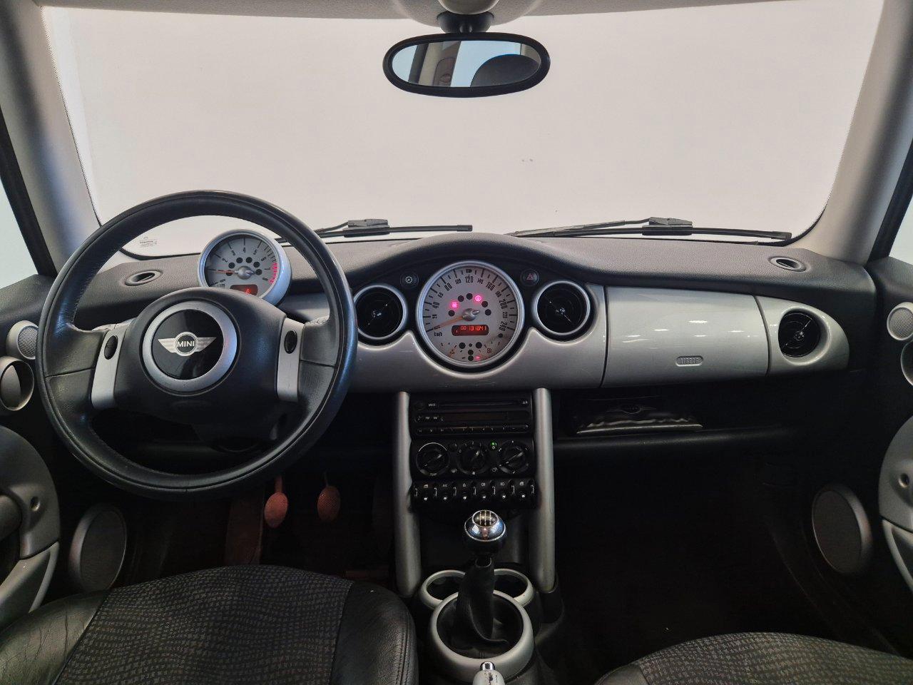 Mini Cooper 1.6 3 p. - NEOPATENTATI