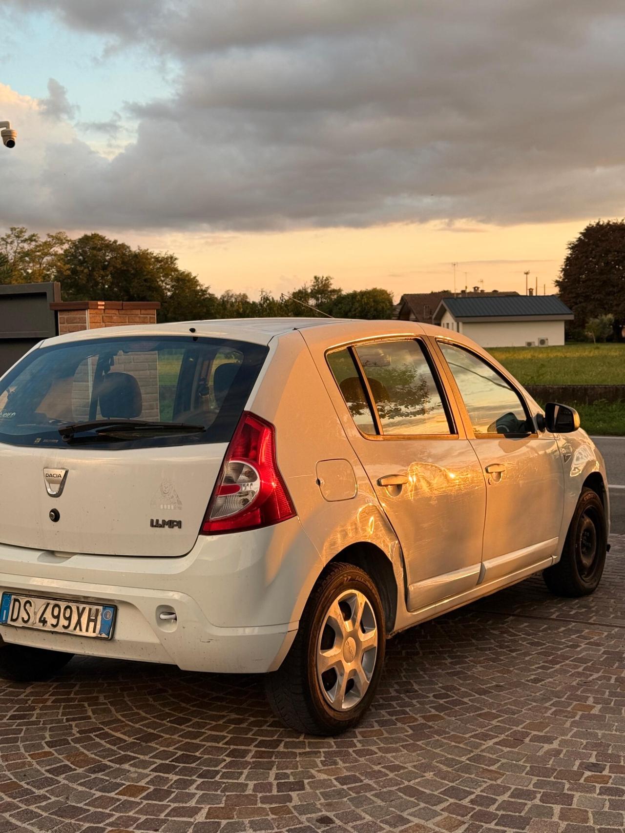 Dacia Sandero 1.4 8V GPL Lauréate