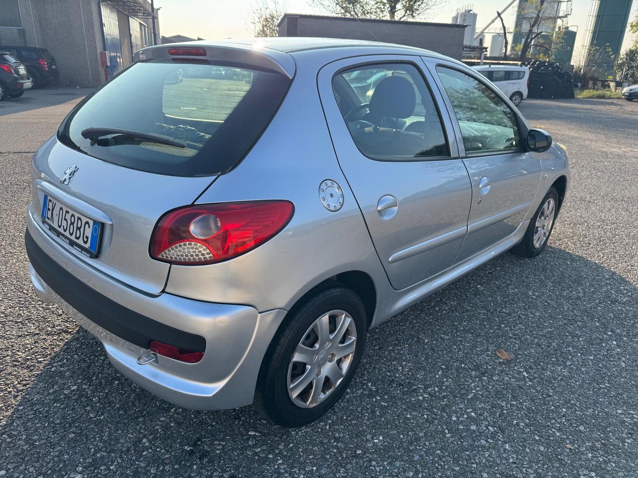 Peugeot 206 Plus 1.1 60CV 5p. Energie