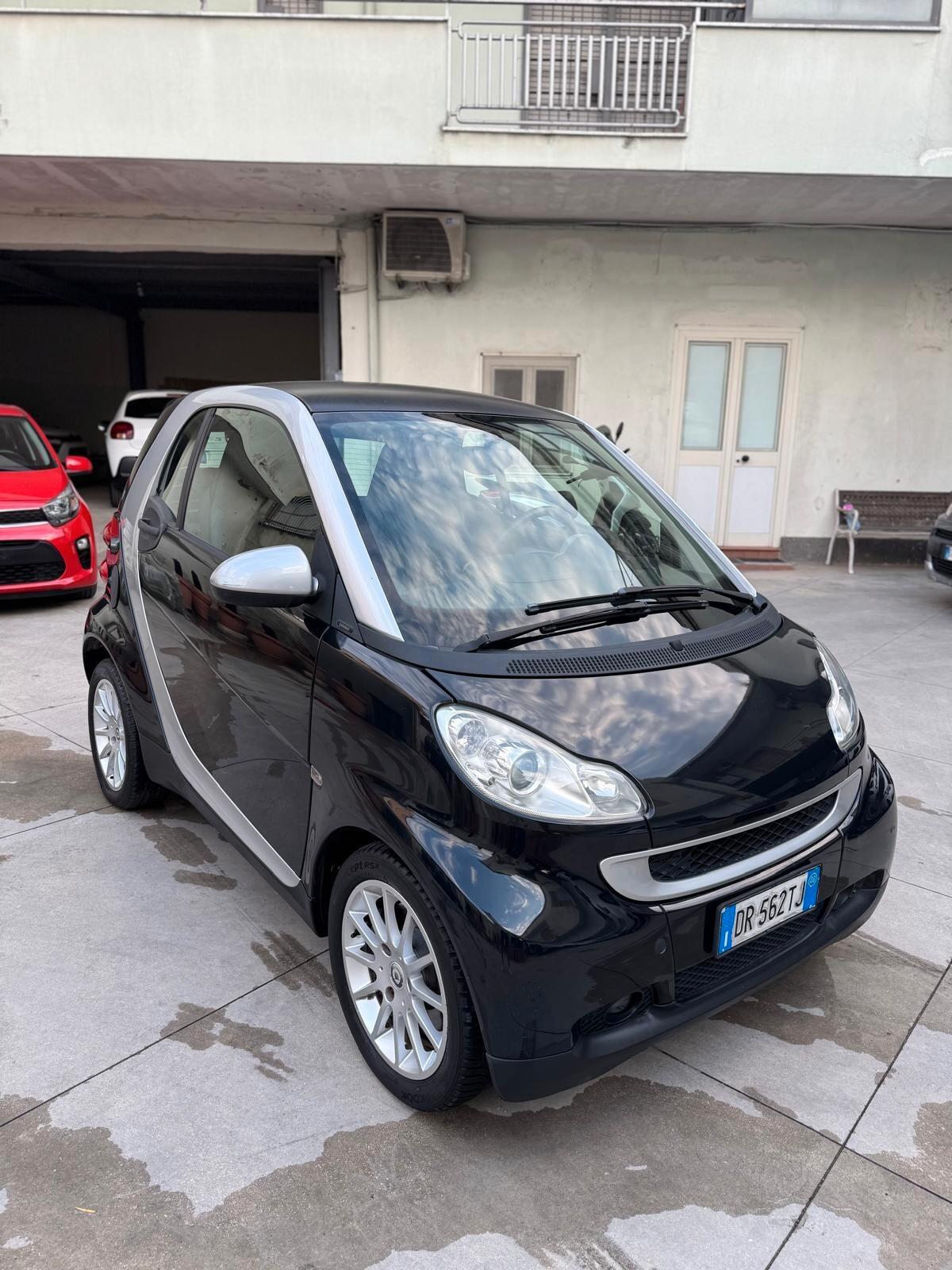 Smart ForTwo 1000 52 kW coupé passion