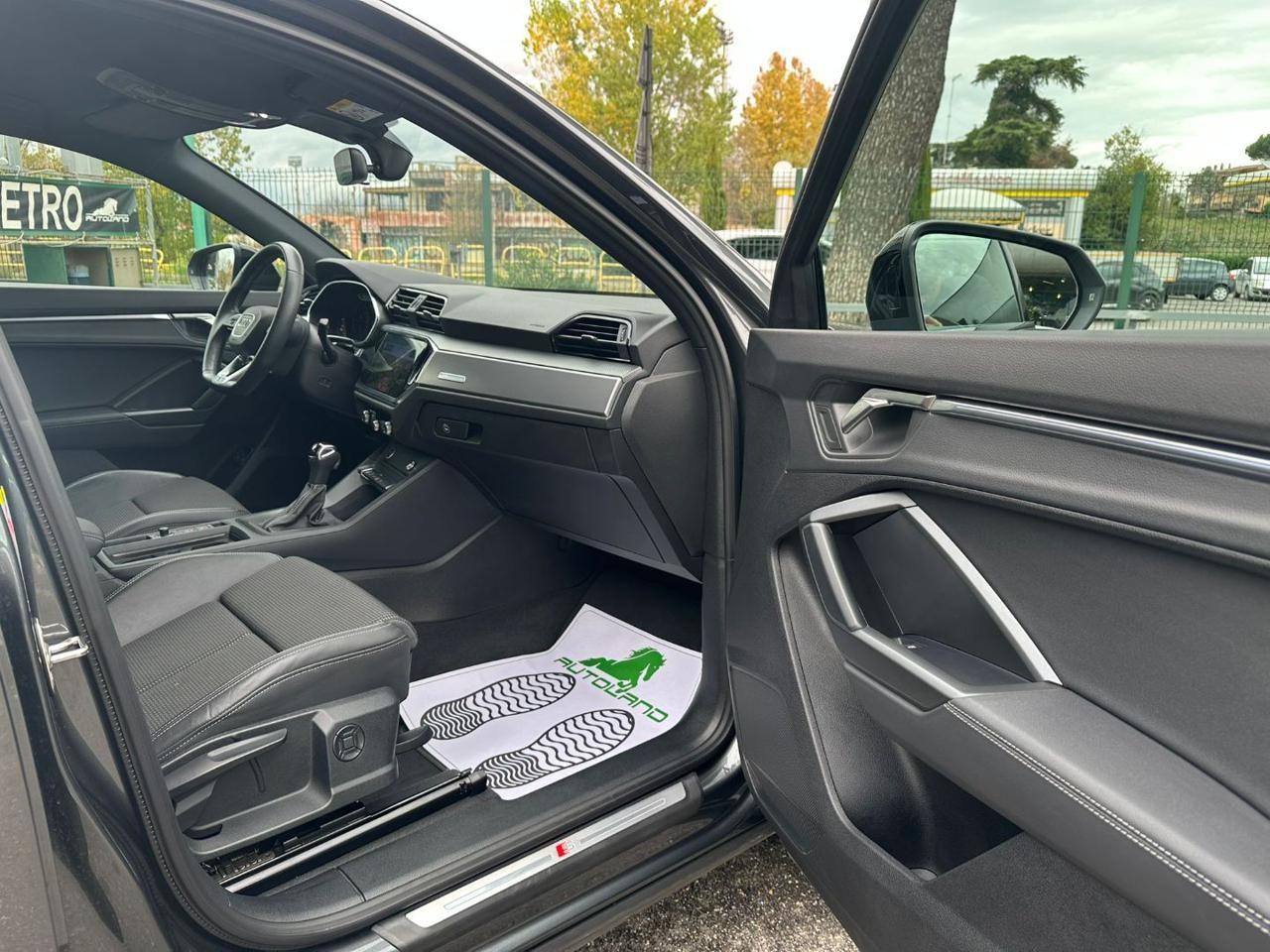 AUDI Q3 SPB 45 TFSI e S tronic S line edition