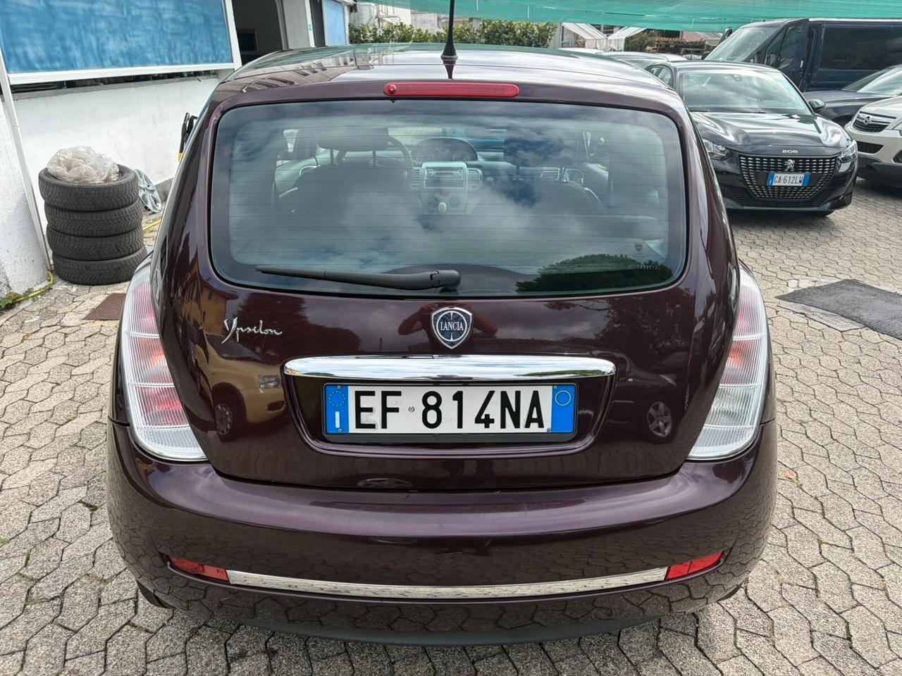 Lancia Ypsilon 1.2 69 CV Argento