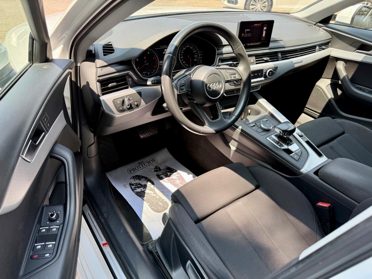 Audi A4 Avant 40 TDI quattro S tronic edition
