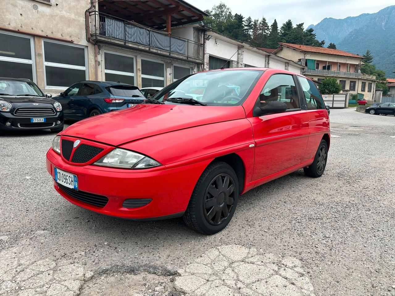 Lancia Y 1.2i cat LS