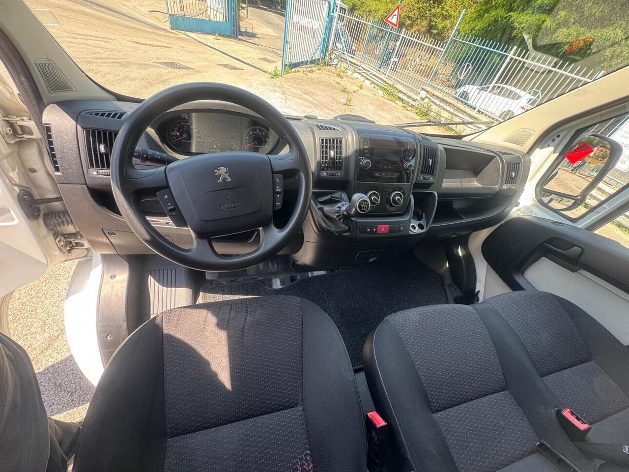 Peugeot Boxer 335 2.0 BlueHDi 130CV COMPRESO IVA