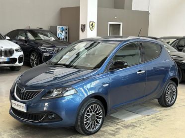 Lancia Ypsilon 1.0 firefly hybrid Gold Plus s&s 70cv 5p.ti-Camera-Carplay