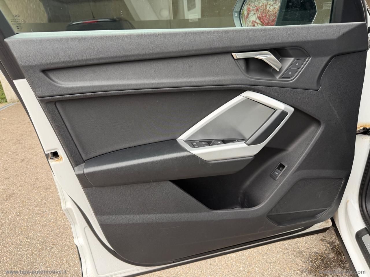 AUDI Q3 SPORTBACK 2.0TDI TETTO FULL LED NAVI RETROCAMERA