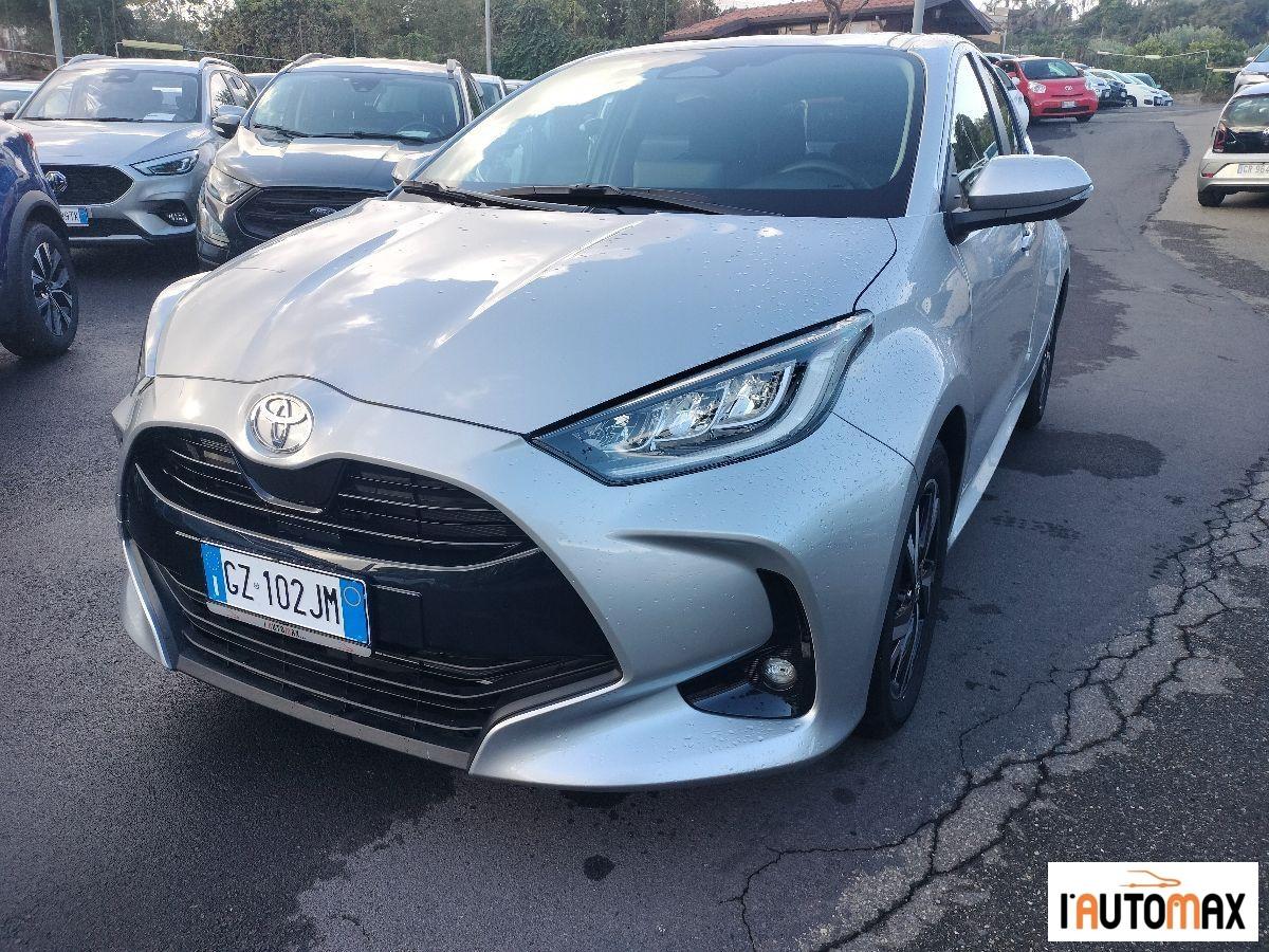 TOYOTA - Yaris 1.5h Trend
