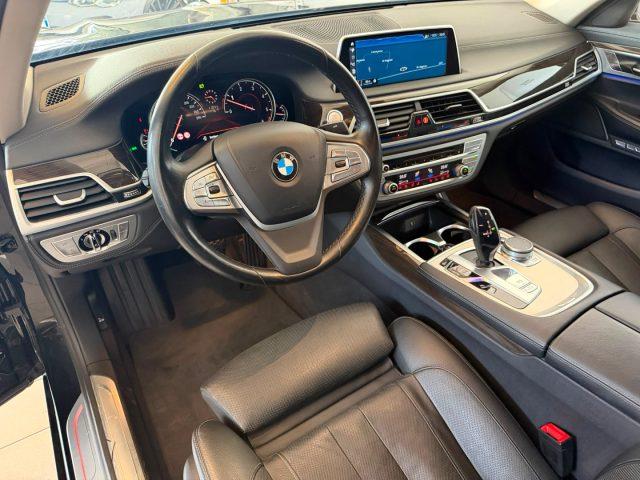 BMW 730 d xDrive Eccelsa //PELLE/NAVI//BLUETOOTH//