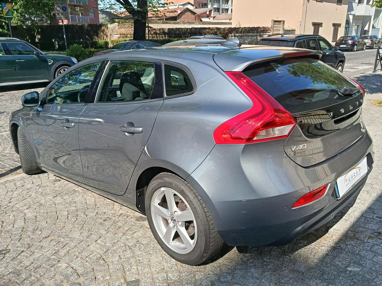 Volvo V40 Business 2.0 D2 #10316