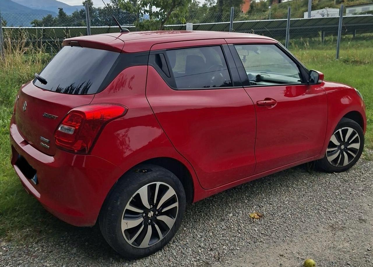 Suzuki Swift 4x4-top full optional, hybrid, anno 2020, unico proprietario, tagliandata.