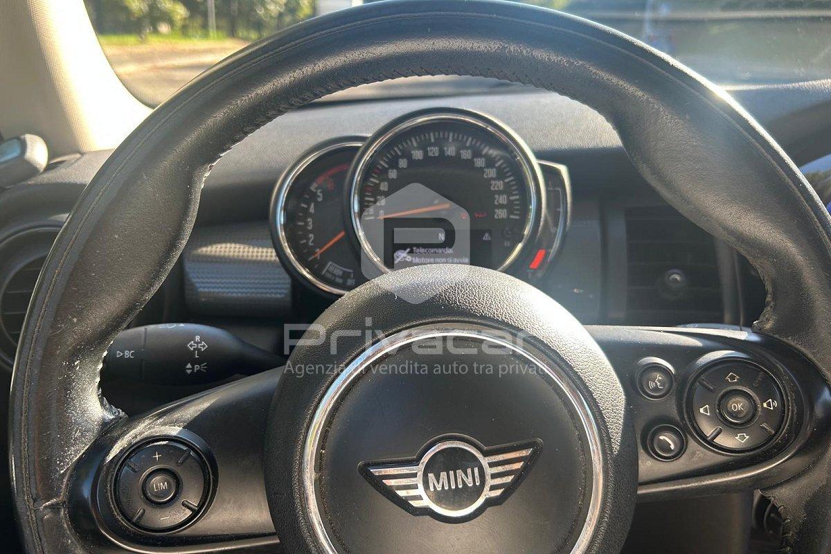 MINI Mini 1.5 Cooper D Business
