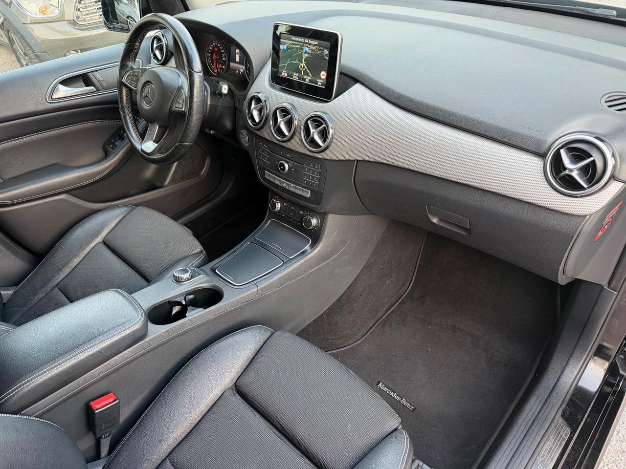 Mercedes-benz B 200d 136CV Automatic Sport