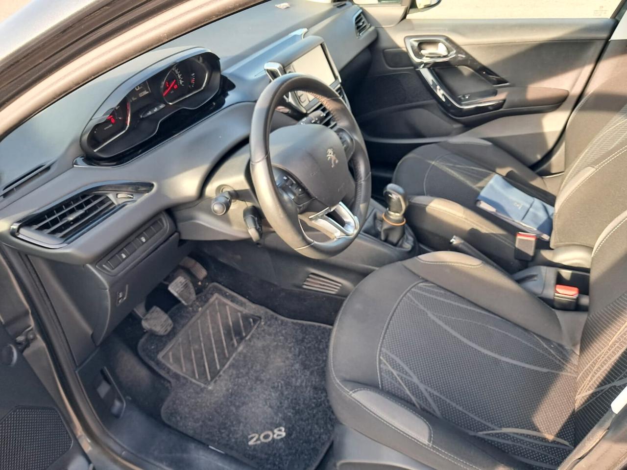 Peugeot 208 PureTech 82 5 porte Active