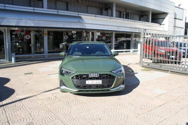 AUDI A3 Sedan 30 TFSI S tronic Business Advanced