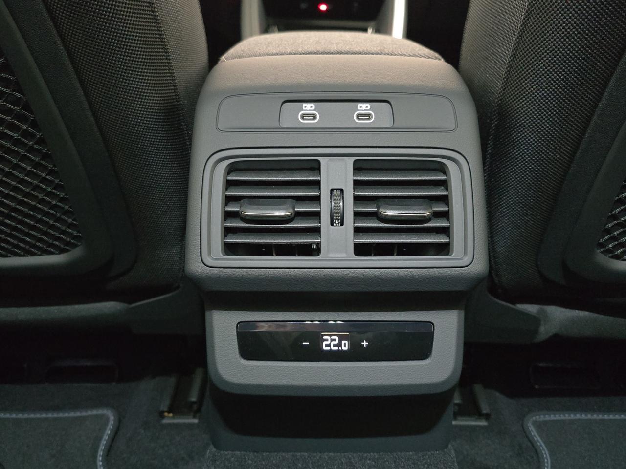 Audi Q5 sportback 2.0 tdi mhev+ s line edition quattro 204cv s-tronic