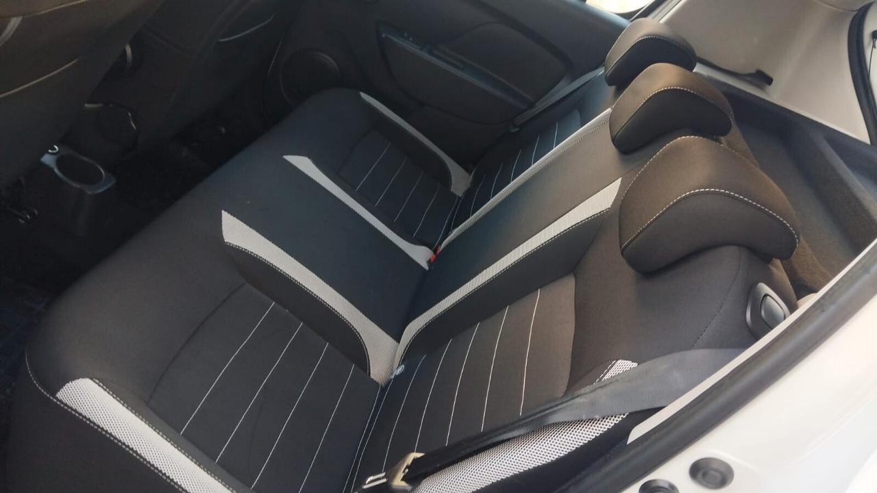 Dacia Sandero Stepway 1.5 dCi 8V 90CV Start&Stop