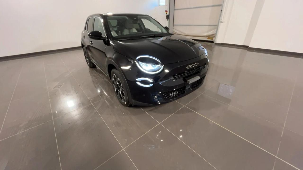 Fiat 600 Hybrid 110 CV DCT MHEV La Prima